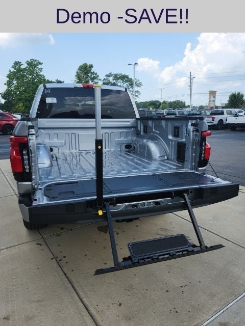 2025 Ford F-150 Lightning Flash™