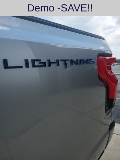 2025 Ford F-150 Lightning Flash™