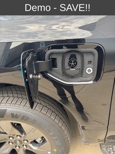 2025 Ford F-150 Lightning Flash™