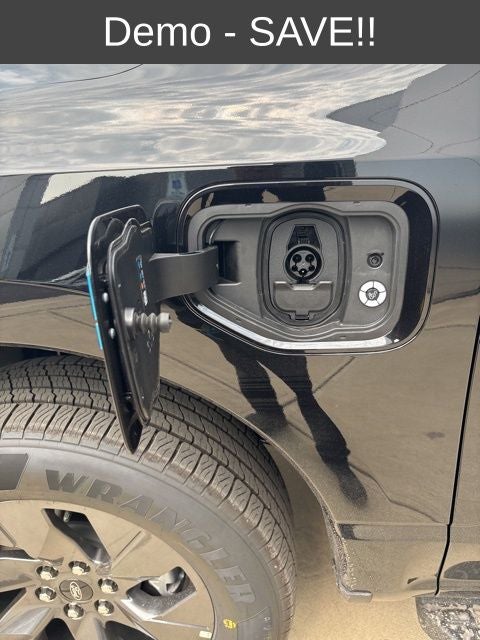 2025 Ford F-150 Lightning Flash™