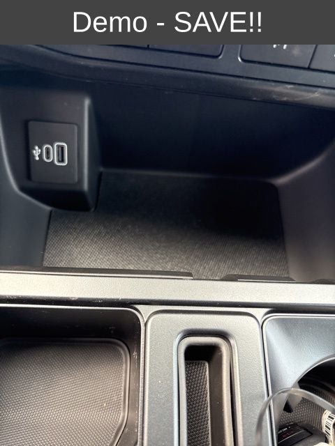 2025 Ford F-150 Lightning Flash™