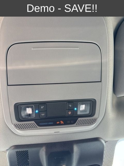 2025 Ford F-150 Lightning Flash™