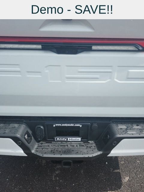 2025 Ford F-150 Lightning Lariat®