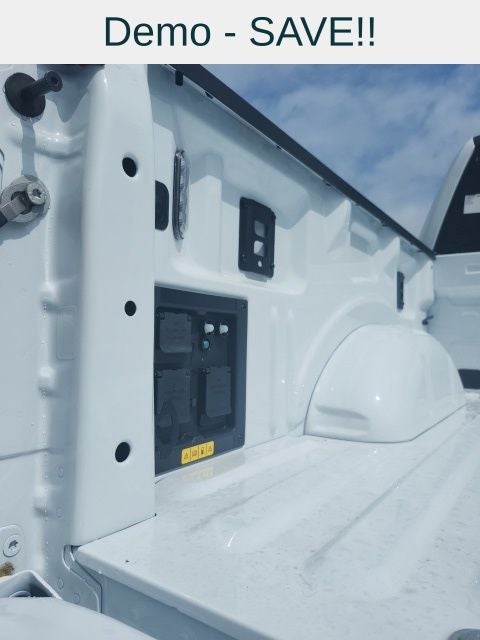 2025 Ford F-150 Lightning Lariat®