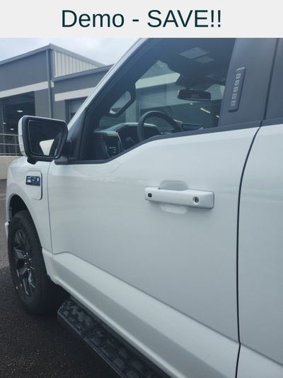 2025 Ford F-150 Lightning Lariat®
