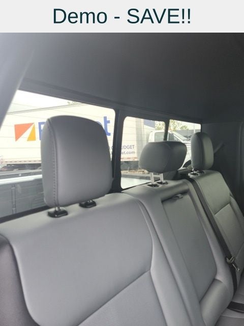 2025 Ford F-150 Lightning Lariat®