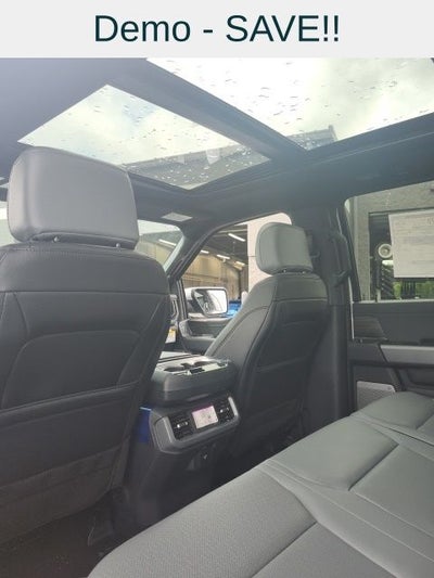 2025 Ford F-150 Lightning Lariat®