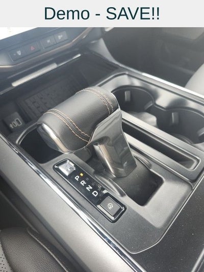 2025 Ford F-150 Lightning Lariat®