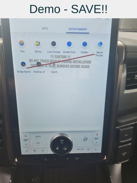 2025 Ford F-150 Lightning Lariat®