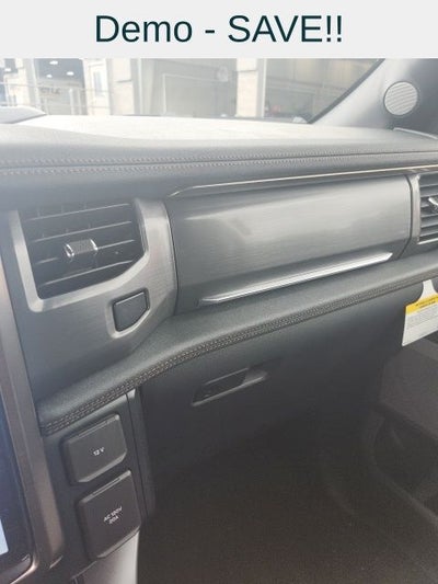 2025 Ford F-150 Lightning Lariat®