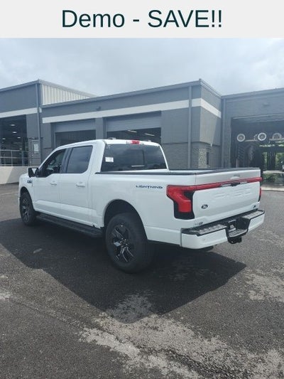 2025 Ford F-150 Lightning Lariat®