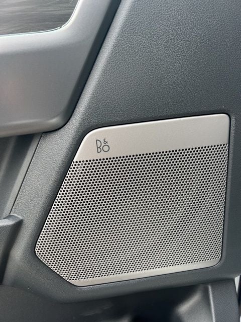 2025 Ford F-150 Lightning Lariat®