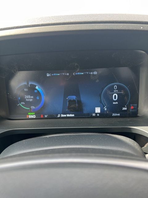 2025 Ford F-150 Lightning Lariat®