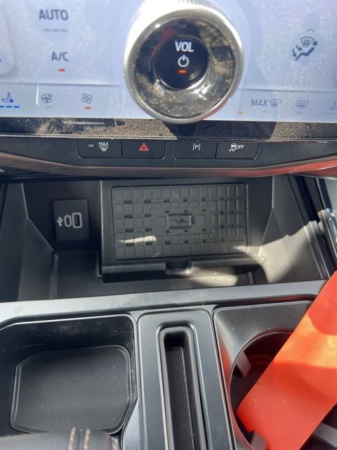 2025 Ford F-150 Lightning Lariat®