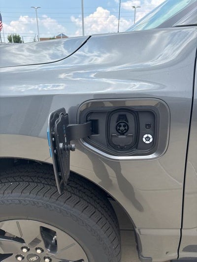 2025 Ford F-150 Lightning Flash™