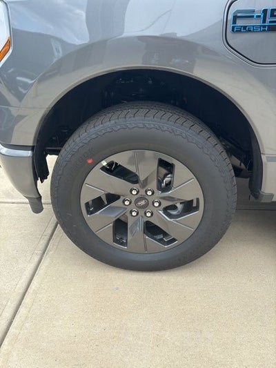 2025 Ford F-150 Lightning Flash™