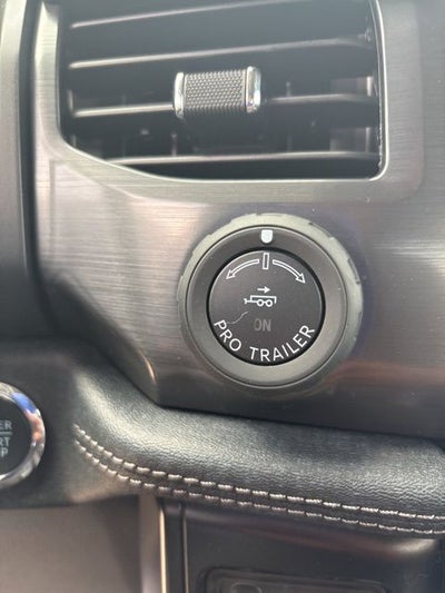 2025 Ford F-150 Lightning Flash™