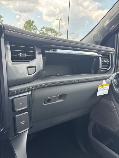 2025 Ford F-150 Lightning Flash™