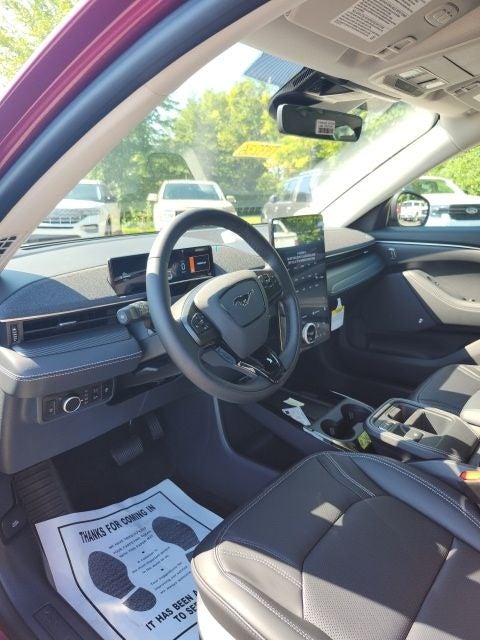 2025 Ford Mustang Mach-E Premium