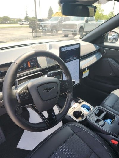 2025 Ford Mustang Mach-E GT