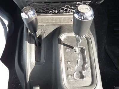 2017 Jeep Wrangler Willys Wheeler