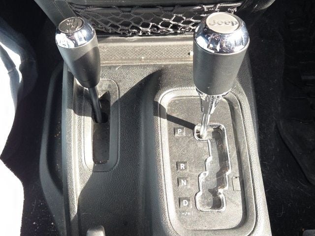 2017 Jeep Wrangler Willys Wheeler