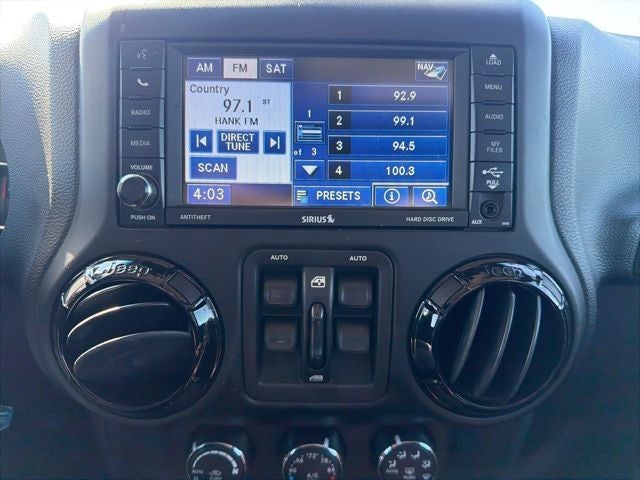 2012 Jeep Wrangler Unlimited Sahara