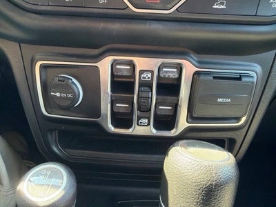2022 Jeep Wrangler Unlimited Beach