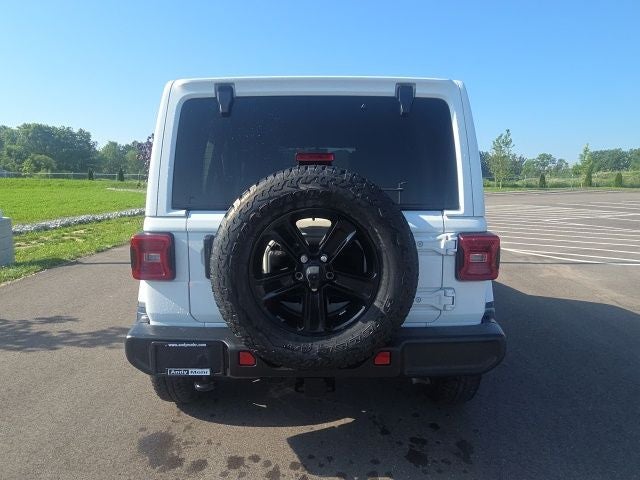 2022 Jeep Wrangler Unlimited Sahara Altitude