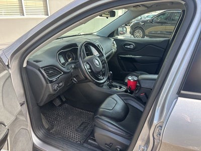 2019 Jeep Cherokee Altitude