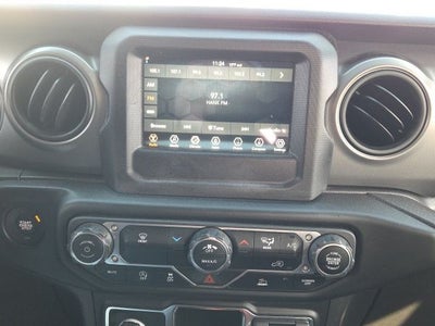 2022 Jeep Gladiator Sport