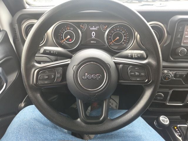 2021 Jeep Gladiator Sport