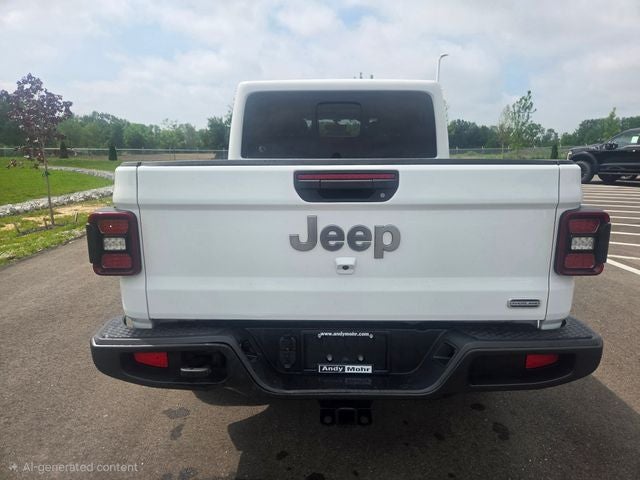 2022 Jeep Gladiator Overland