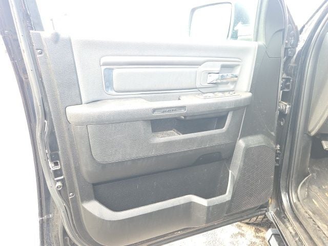 2021 RAM 1500 Classic SLT