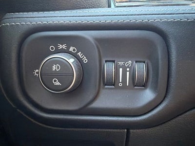 2025 RAM 1500 Limited