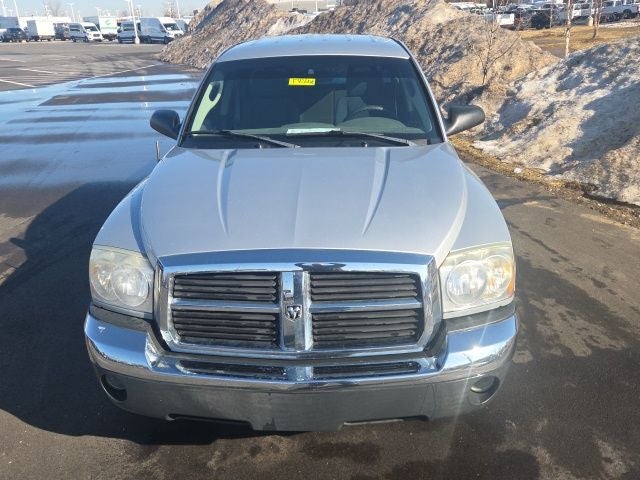 2005 Dodge Dakota SLT 131 WB