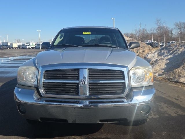 2005 Dodge Dakota SLT 131 WB