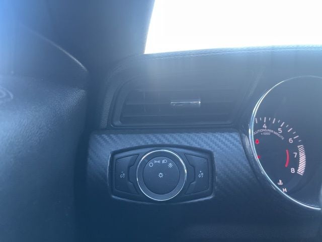 2015 Ford Mustang V6