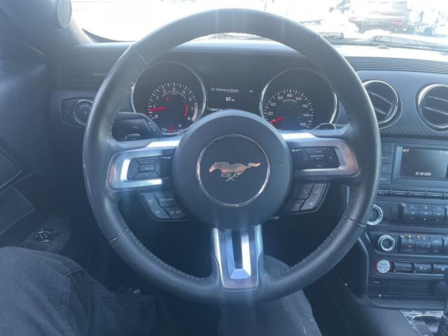 2015 Ford Mustang V6