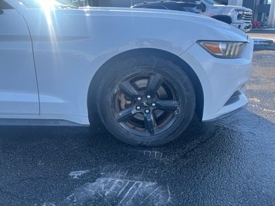 2015 Ford Mustang V6