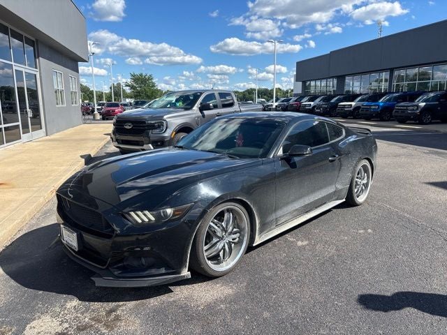 2016 Ford Mustang V6
