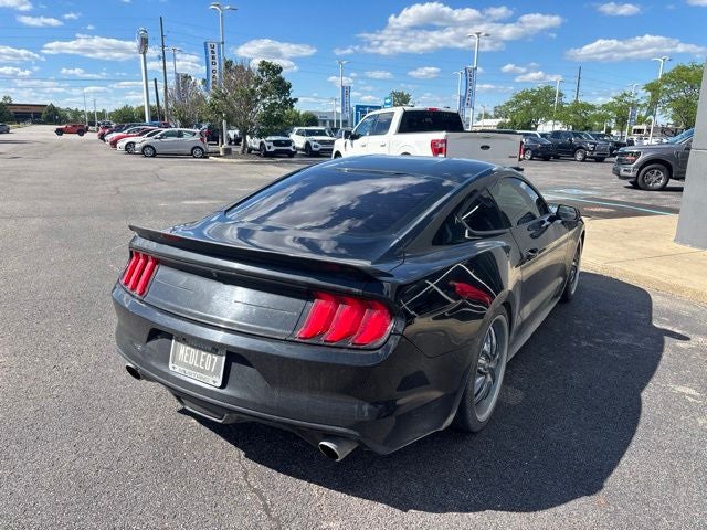 2016 Ford Mustang V6