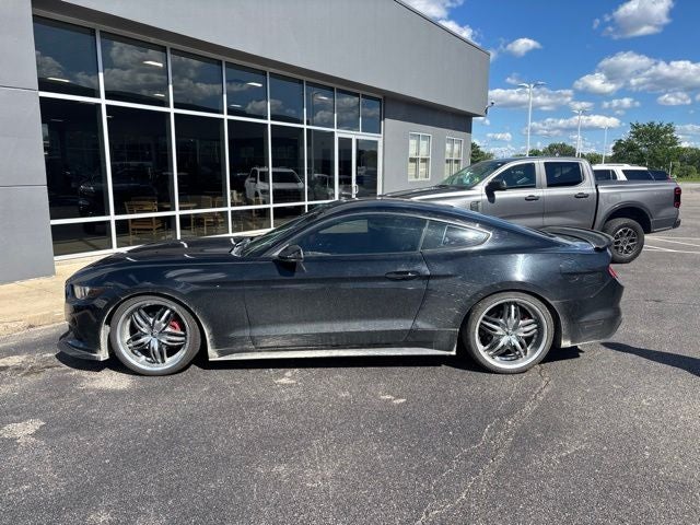 2016 Ford Mustang V6