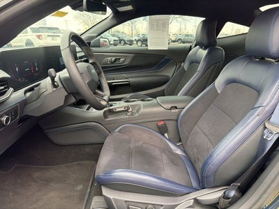 2024 Ford Mustang Dark Horse