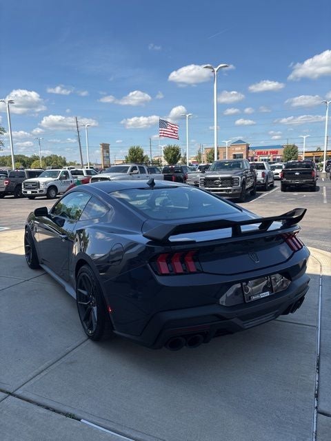 2025 Ford Mustang Dark Horse