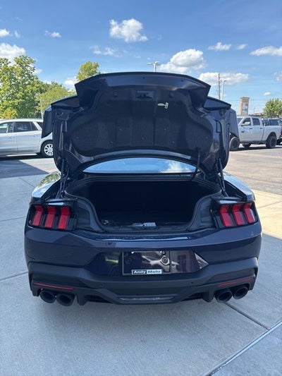 2025 Ford Mustang Dark Horse