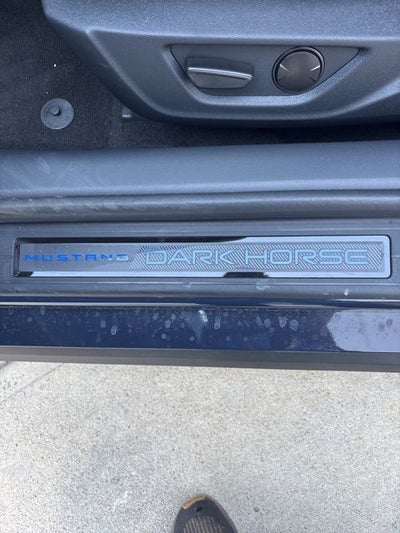 2025 Ford Mustang Dark Horse