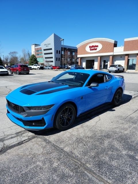 2026 Ford Mustang Dark Horse