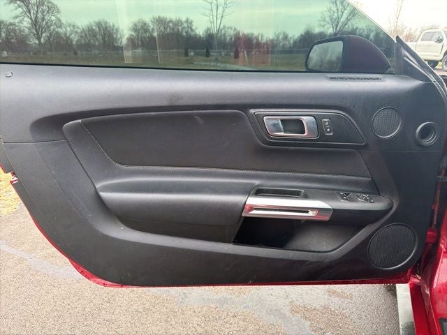 2021 Ford Mustang EcoBoost