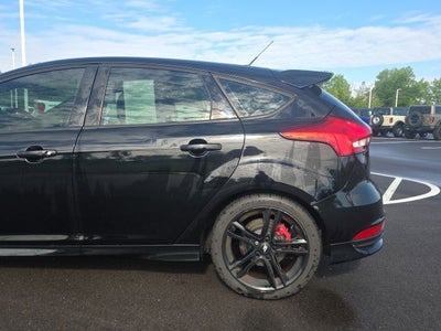 2017 Ford Focus ST